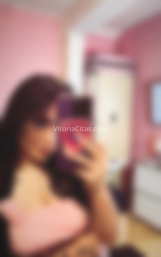 Sabrina, jovencita colombiana . 613226440. Citas en VITORIA, VITORIA. www.vitoriacitas.com.