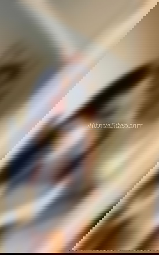 Sabrina, jovencita colombiana . 613226440. Citas en VITORIA, VITORIA. www.vitoriacitas.com.