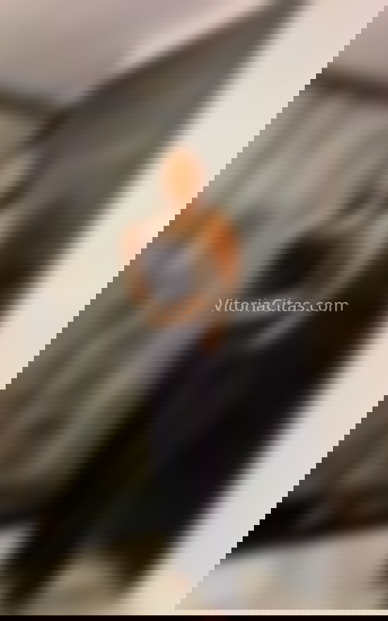Alisson, colombiana. 634384320. Citas en VITORIA, VITORIA. www.vitoriacitas.com.