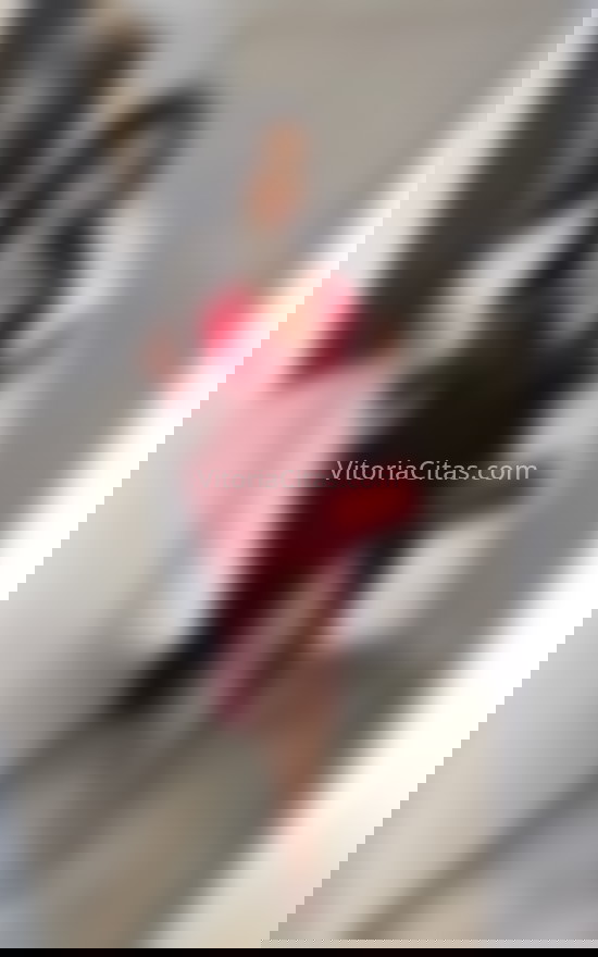 Ivón, por primera vez aquí. 612424826. Citas en VITORIA, VITORIA. www.vitoriacitas.com.