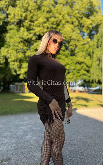 Rihana, trans brasileña. 664472571. Citas en VITORIA, VITORIA. www.vitoriacitas.com.
