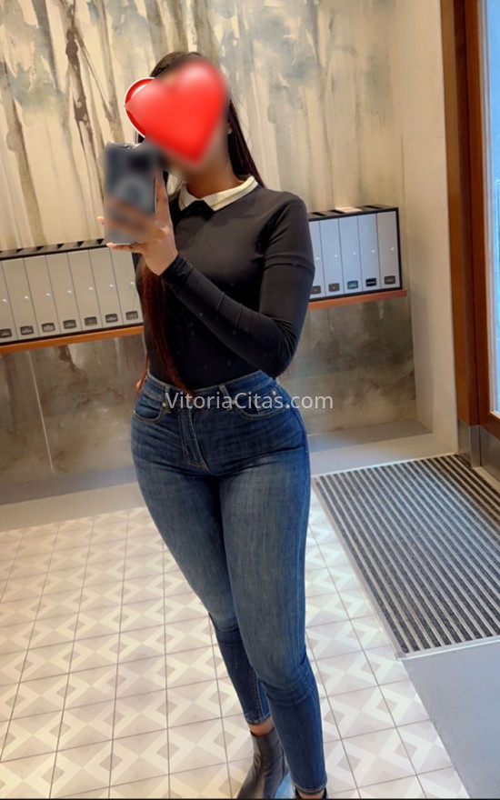 Saray, chica de Venezuela. 672132301. Citas en VITORIA, VITORIA. www.vitoriacitas.com.