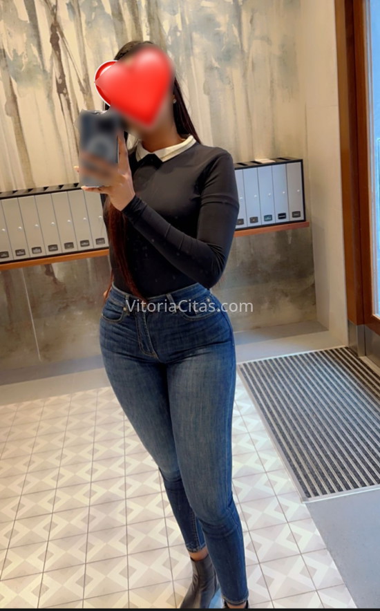 Saray, chica de Venezuela. 672132301. Citas en VITORIA, VITORIA. www.vitoriacitas.com.