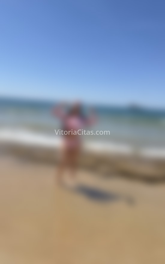 Sharlo, joven latina. 632289694. Citas en VITORIA, VITORIA. www.vitoriacitas.com.