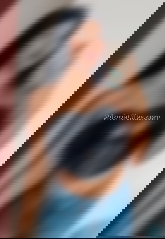 Martina, simpática latina. 614621383. Citas en VITORIA, VITORIA. www.vitoriacitas.com.
