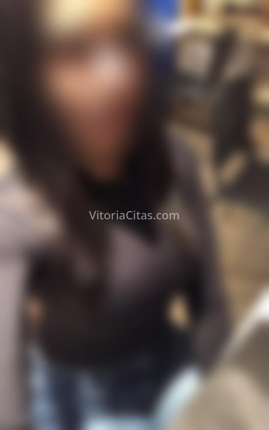 Mindy, brasileña. 641987805. Citas en VITORIA, VITORIA. www.vitoriacitas.com.