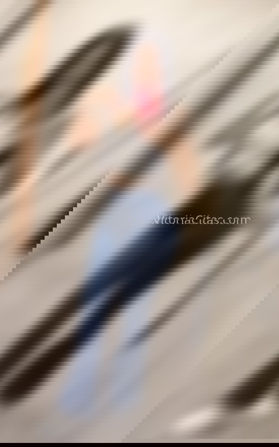 Sofía, primera vez en la ciudad. 643366539. Citas en VITORIA, VITORIA. www.vitoriacitas.com.