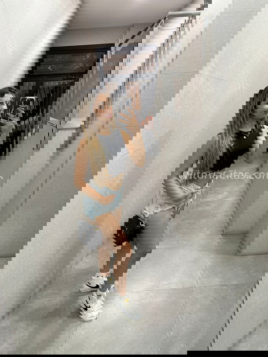 Sofía, joven latina. 641687698. Citas en VITORIA, VITORIA. www.vitoriacitas.com.