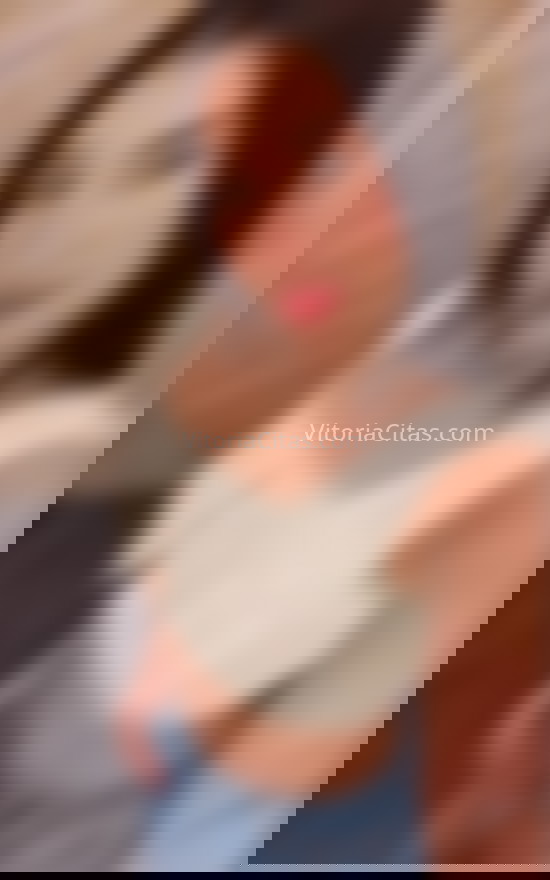 Nicol, dulce colombiana. 613363372. Citas en VITORIA, VITORIA. www.vitoriacitas.com.
