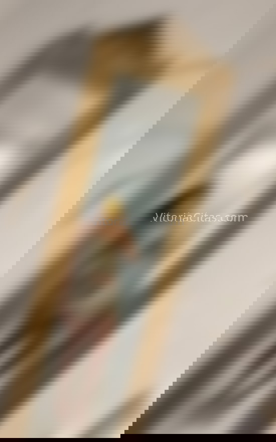 Nicol, dulce colombiana. 613363372. Citas en VITORIA, VITORIA. www.vitoriacitas.com.