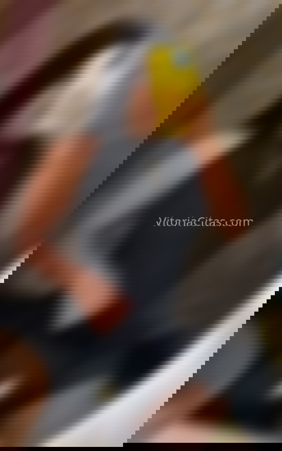 Nicol, dulce colombiana. 613363372. Citas en VITORIA, VITORIA. www.vitoriacitas.com.