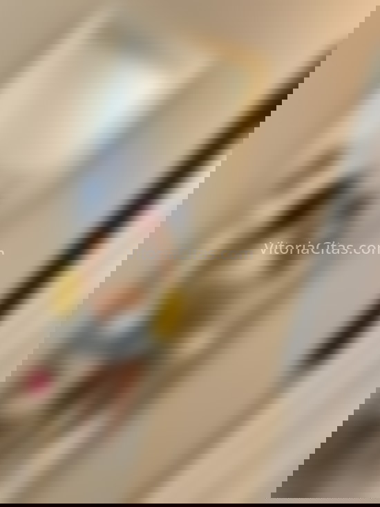 Nicol, dulce colombiana. 613363372. Citas en VITORIA, VITORIA. www.vitoriacitas.com.