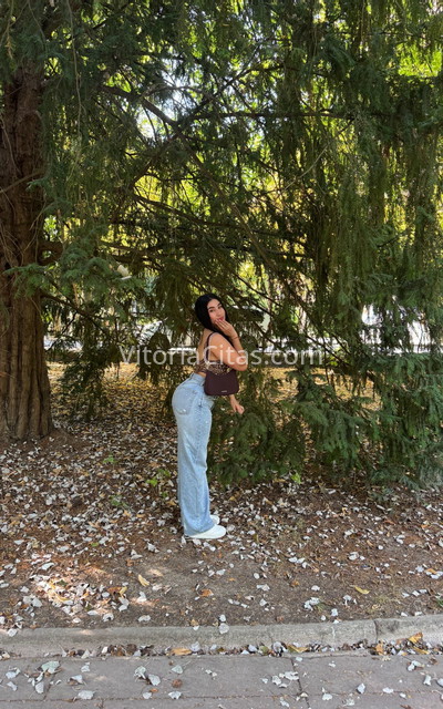 Nicol, dulce colombiana. 613363372. Citas en VITORIA, VITORIA. www.vitoriacitas.com.