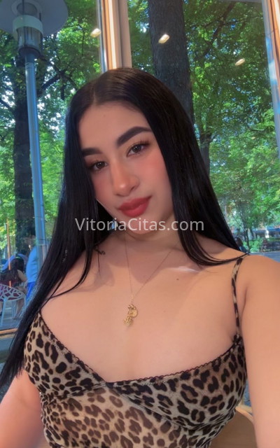 Nicol, colombiana. 613363372. Citas en VITORIA, VITORIA. www.vitoriacitas.com.