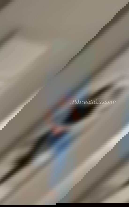 Nicol, dulce colombiana. 613363372. Citas en VITORIA, VITORIA. www.vitoriacitas.com.