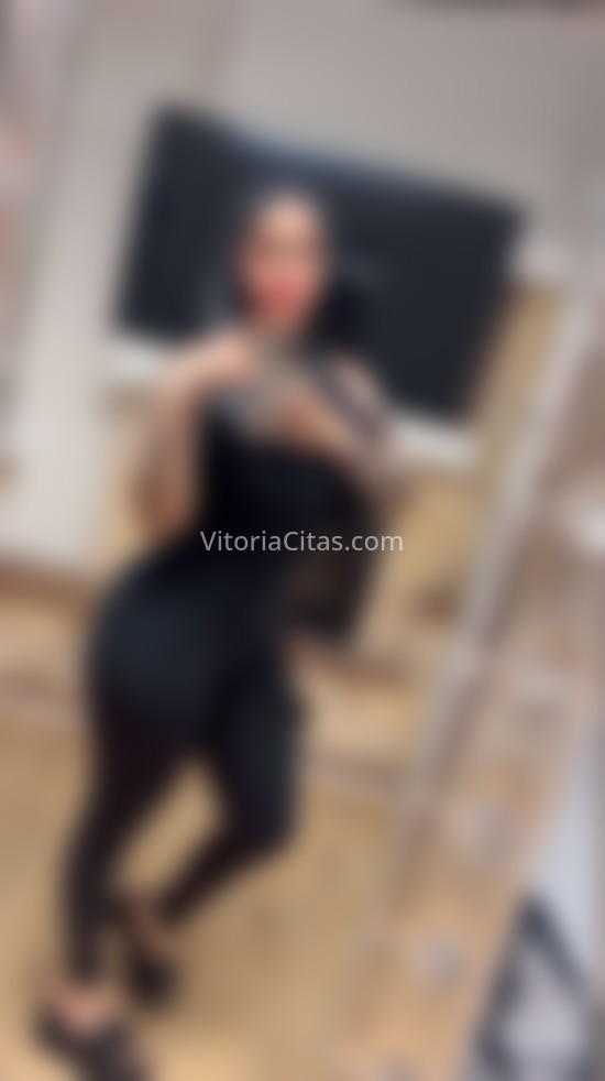 Yuri, guapa colombiana. 657461585. Citas en VITORIA, VITORIA. www.vitoriacitas.com.
