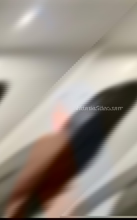Baby Sophia, trans latíina . 631058869. Citas en VITORIA, VITORIA. www.vitoriacitas.com.