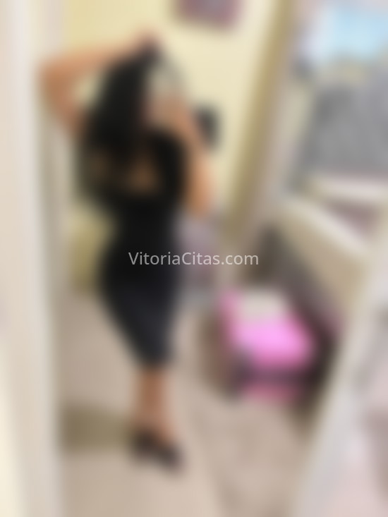 Cattaleya, colombiana. 656268082. Citas en VITORIA, VITORIA. www.vitoriacitas.com.