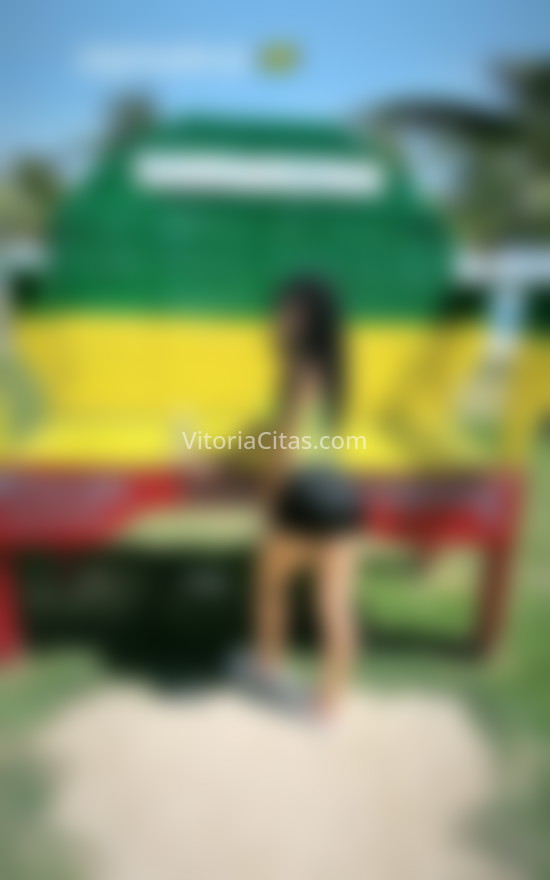 Cattaleya, colombiana. 656268082. Citas en VITORIA, VITORIA. www.vitoriacitas.com.