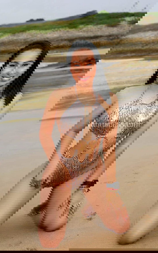 Sheila, joven y guapa colombiana . 614694976. Citas en VITORIA, VITORIA. www.vitoriacitas.com.
